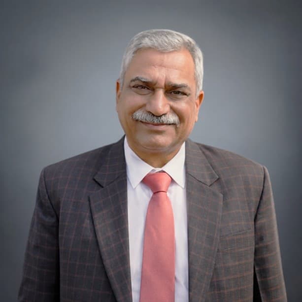 Shri. Raj Kumar Oberoi